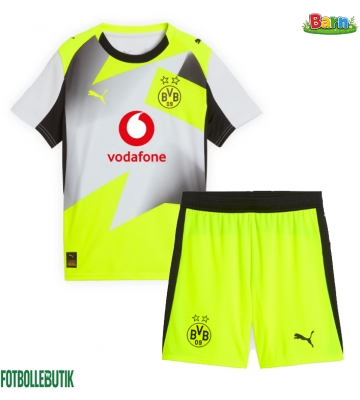 Borussia Dortmund Bortaställ Barn 2025-26 Kortärmad (+ Korta byxor)